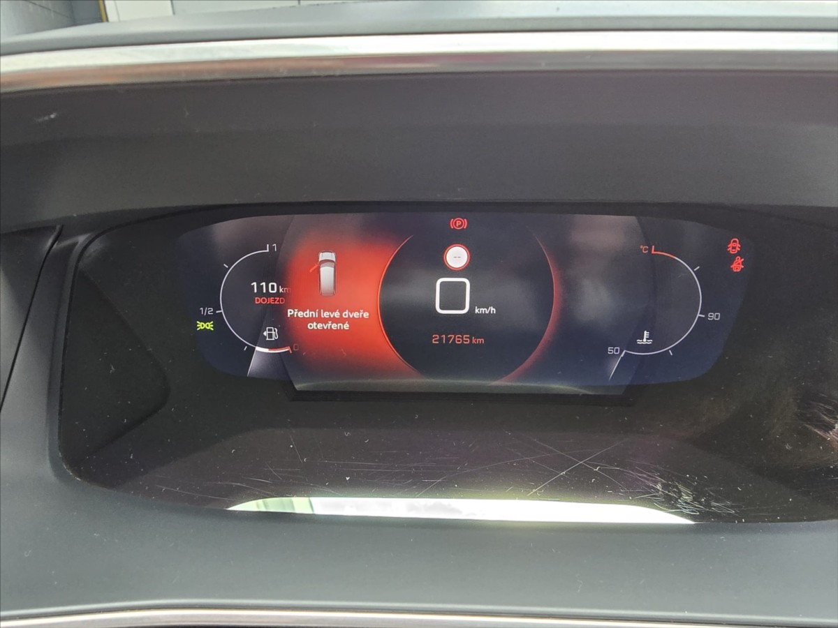 peugeot-2008-1-2-gt-puretech-130k-man - 3