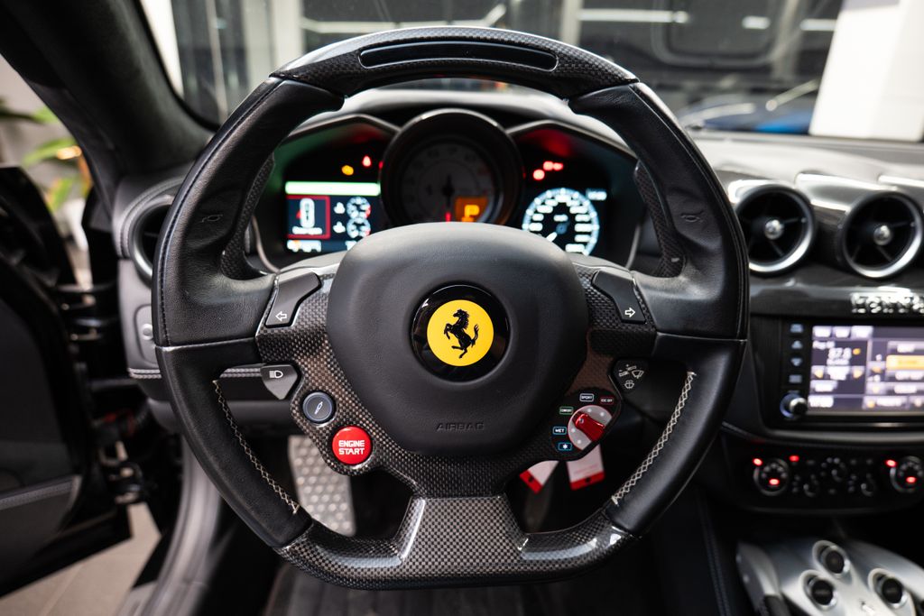 ferrari-ff-v12-zaruka - 5