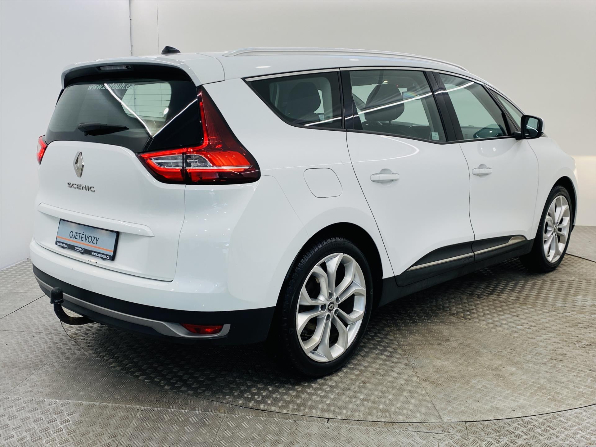 renault-grand-scenic-1-2-tce-97kw-intense-scenic - 1