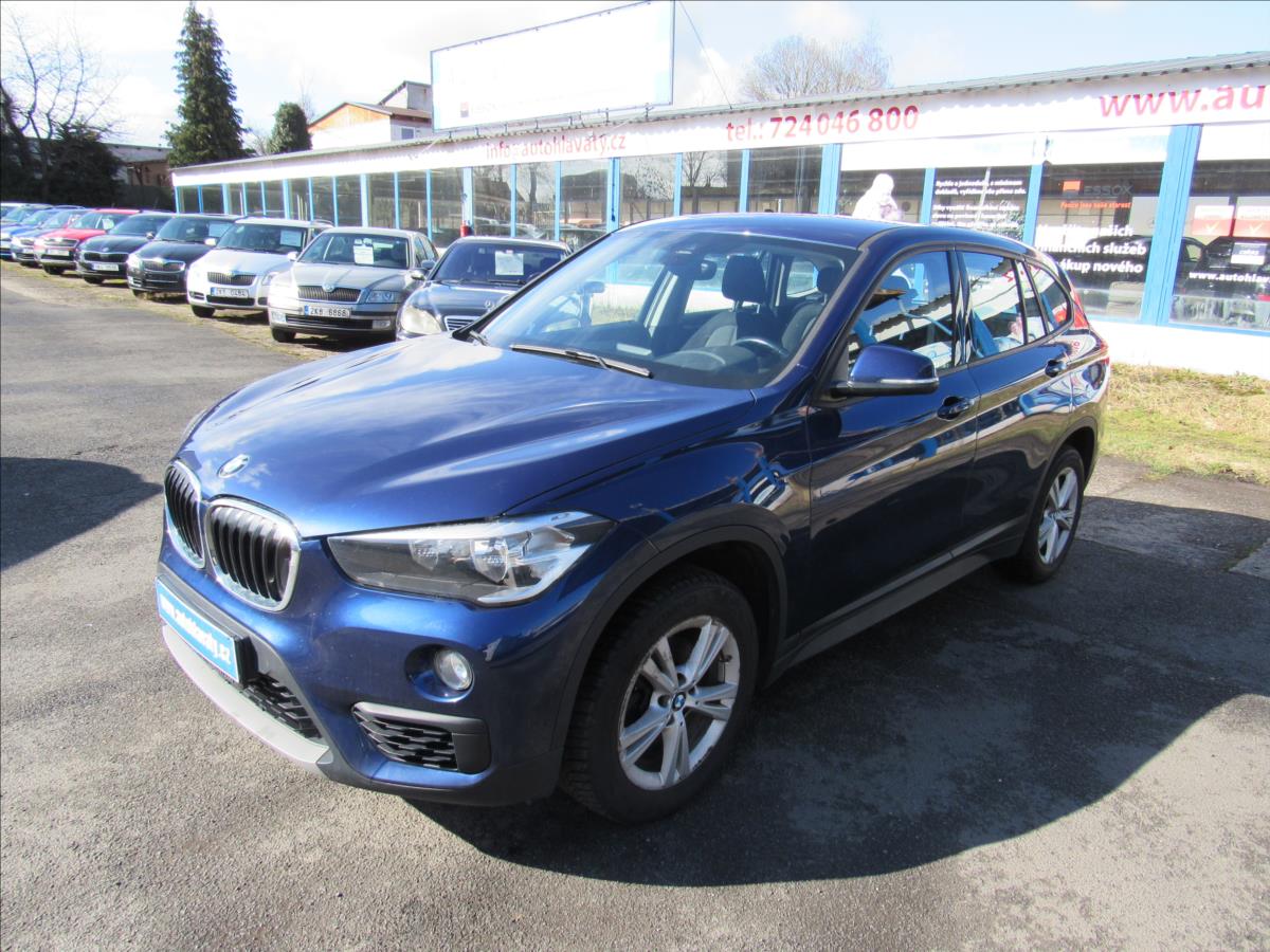 BMW X1 1,5 T sDrive 18i Manuál