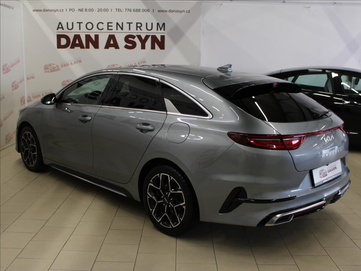 kia-proceed-1-5-gt-line-plus - 5