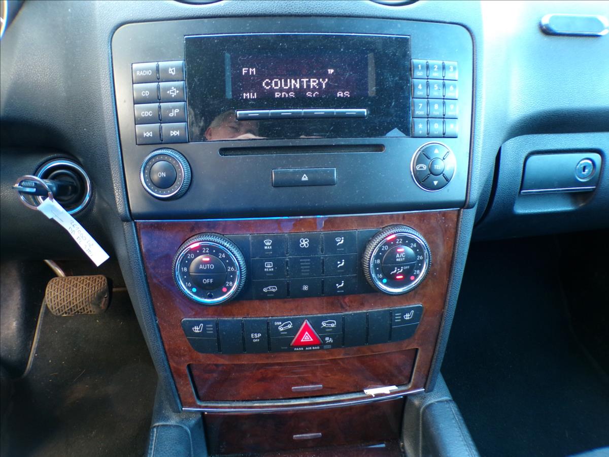 mercedes-benz-tridy-m-3-5-i-v6-ml350-taz-zar - 8