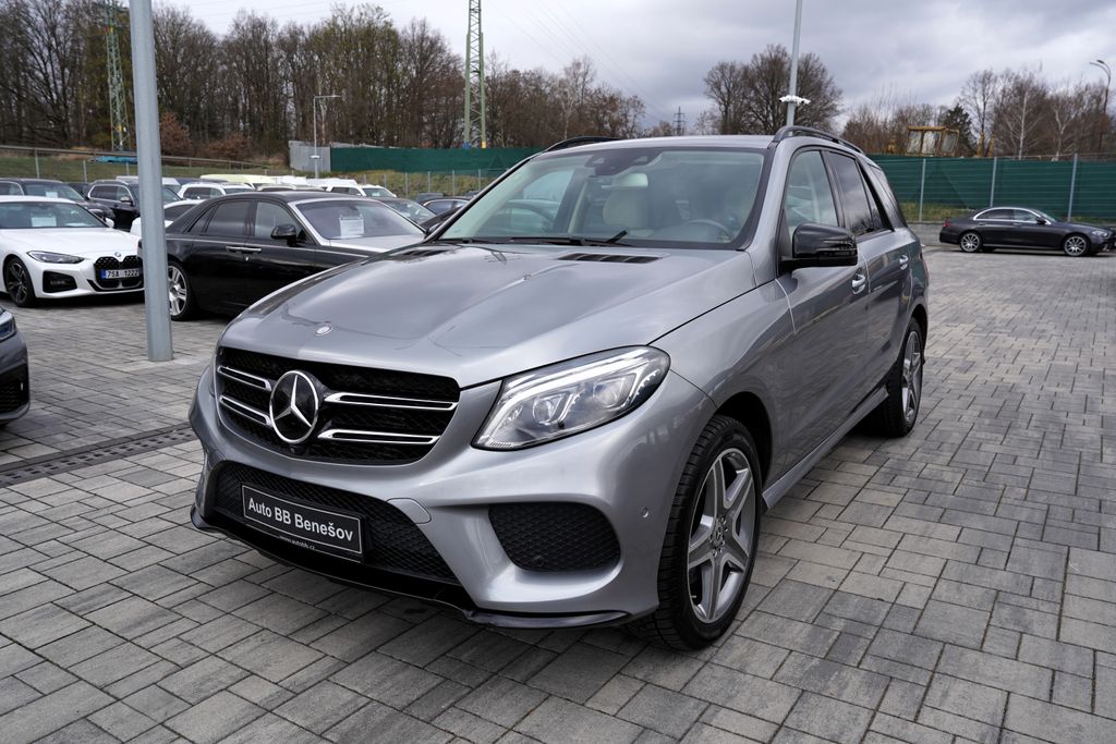 mercedes-benz-gle-350d-4matic-amg-20-cr - 1