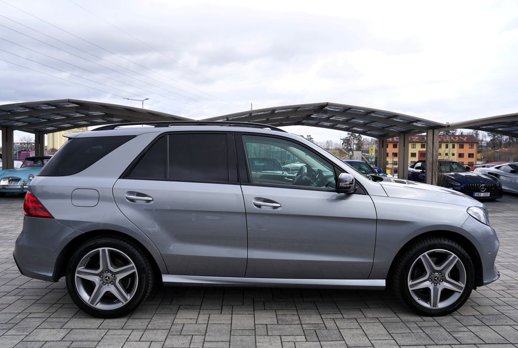 mercedes-benz-gle-350d-4matic-amg-20-cr - 6