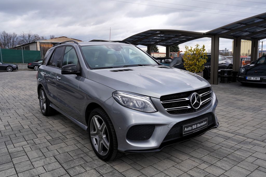 mercedes-benz-gle-350d-4matic-amg-20-cr - 7