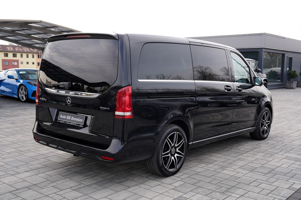 mercedes-benz-tridy-v-v300dl-4matic-amg-burmester-cr - 5