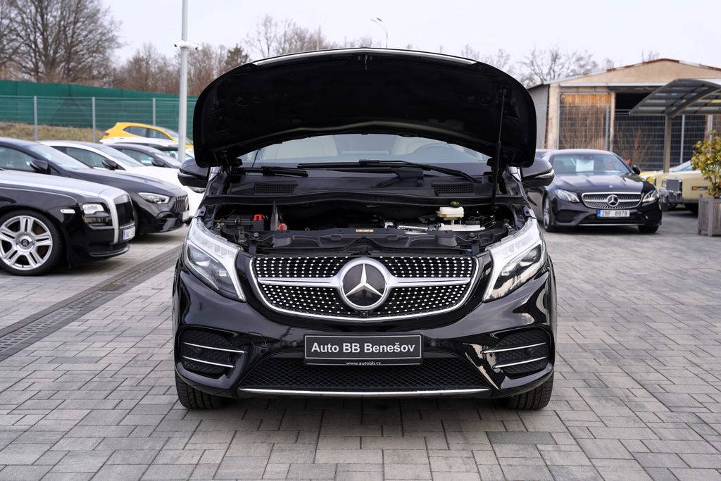 mercedes-benz-tridy-v-v300dl-4matic-amg-burmester-cr - 8