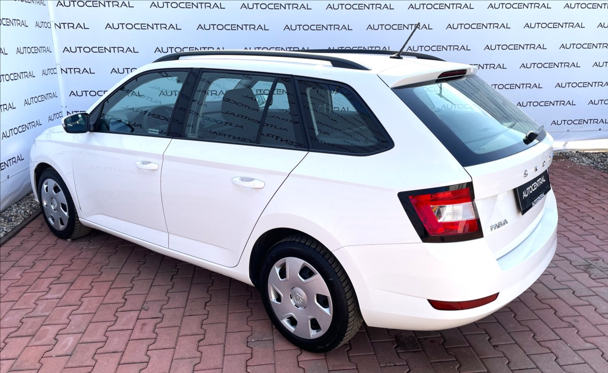 skoda-fabia-1-0-tsi-1-maj-cr-nove-rozvody - 5