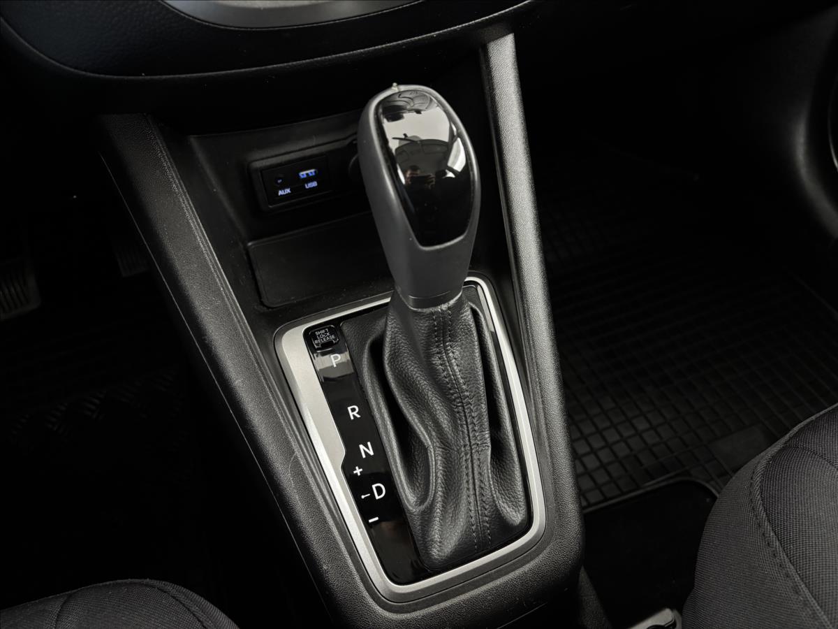 hyundai-ix20-1-6-cvvt-trikolor-clu-6at - 7