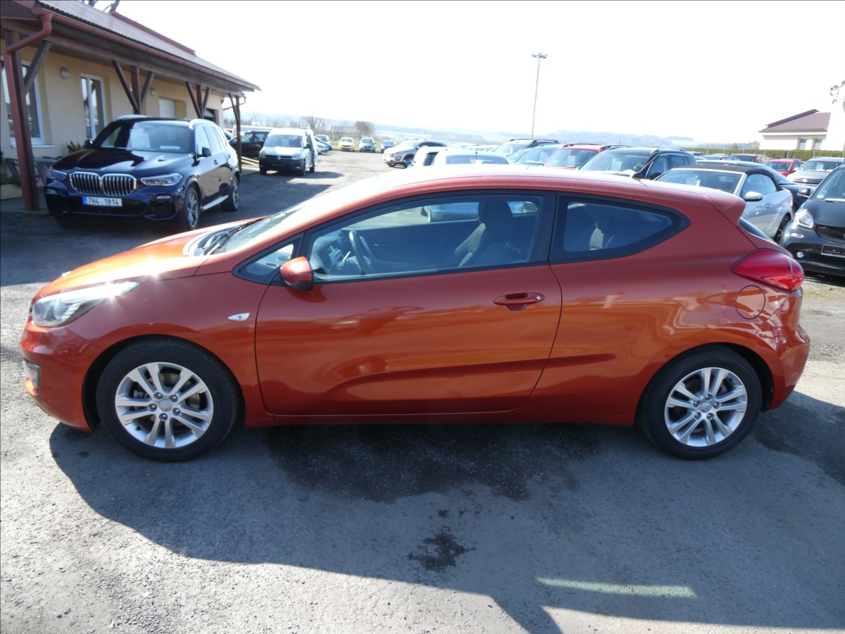 kia-ceed-1-6-gdi-99kw-emotion-2xkola - 5