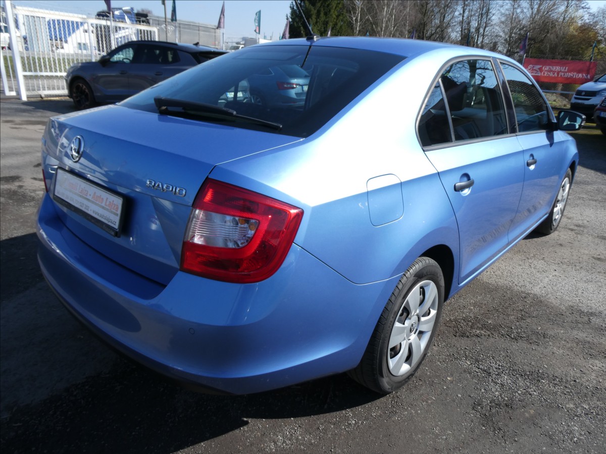 skoda-rapid-1-2-tsi-66kw-1-majitel-2xkola - 8