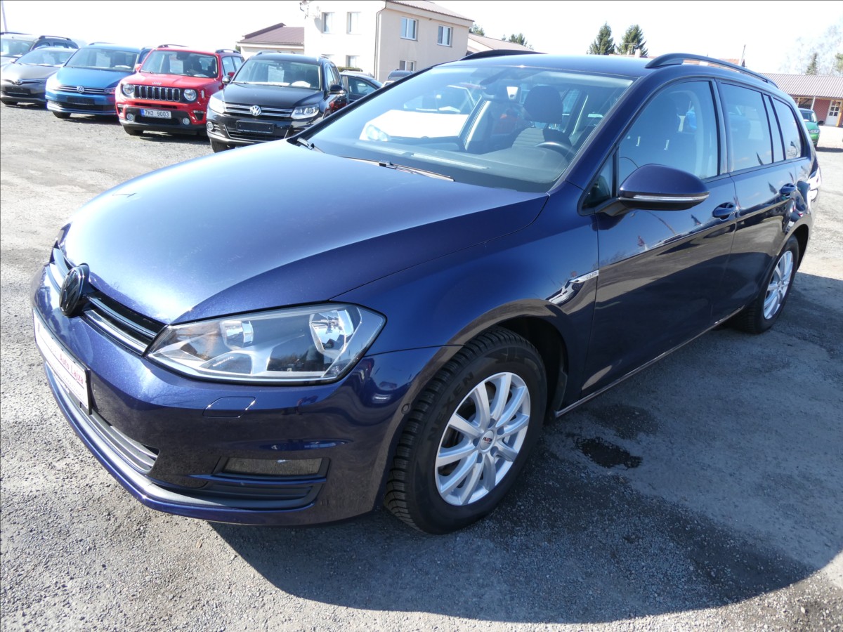 volkswagen-golf-1-6-tdi-81kw-cup-2xkola-navigace - 4