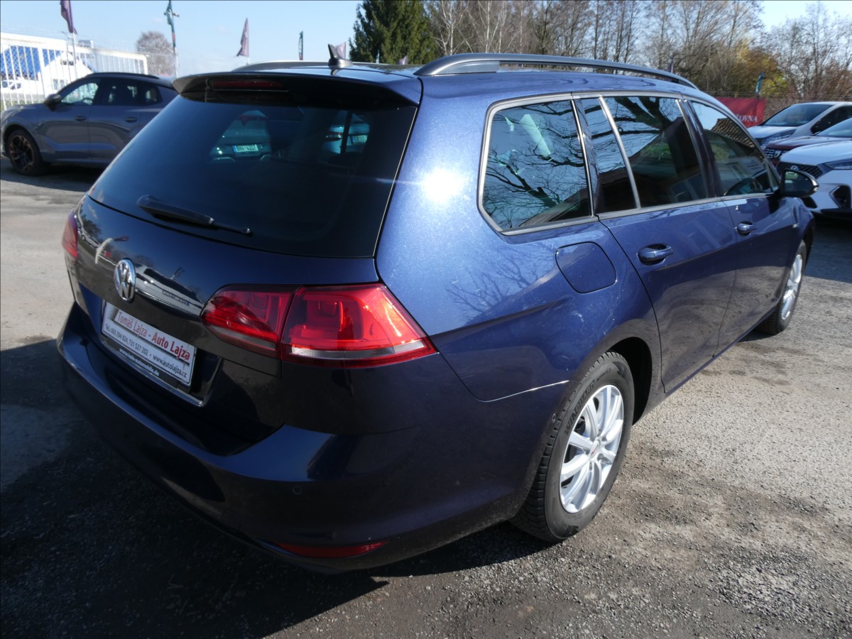 volkswagen-golf-1-6-tdi-81kw-cup-2xkola-navigace - 9