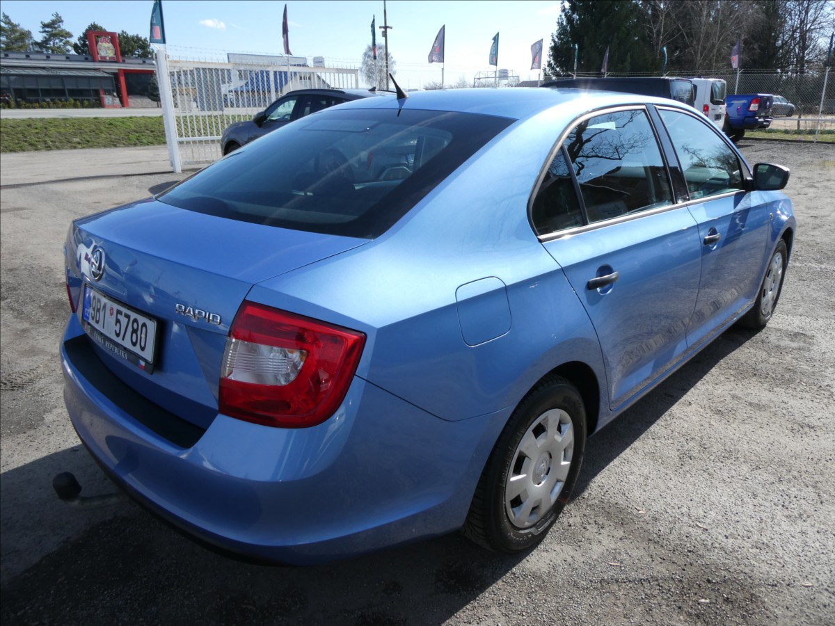 skoda-rapid-1-2-tsi-63kw-2x-kola-cr-zaves - 7