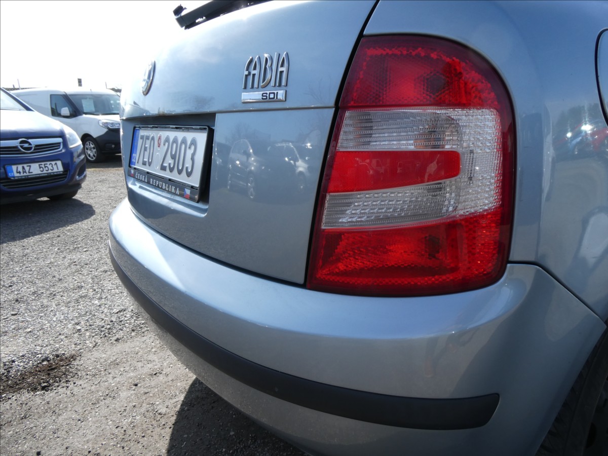 skoda-fabia-1-9-sdi-47kw-klima - 7