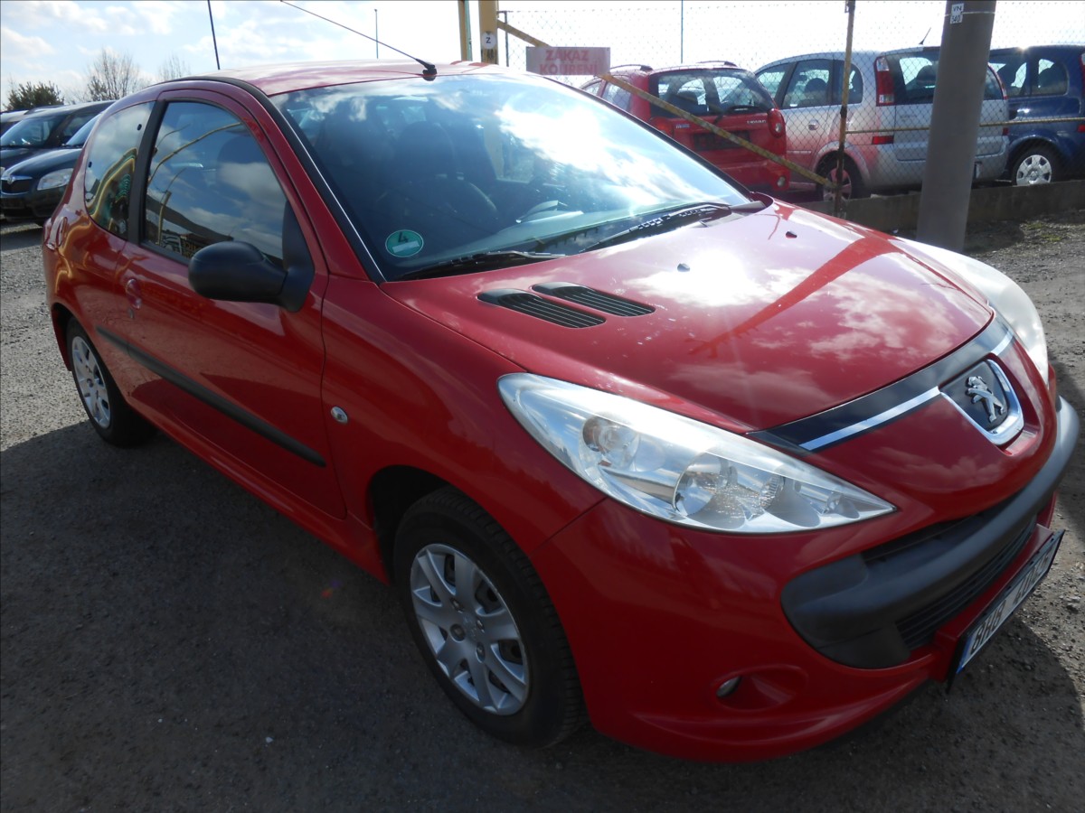 peugeot-206-1-1-i-44-kw-plus-serviska - 1