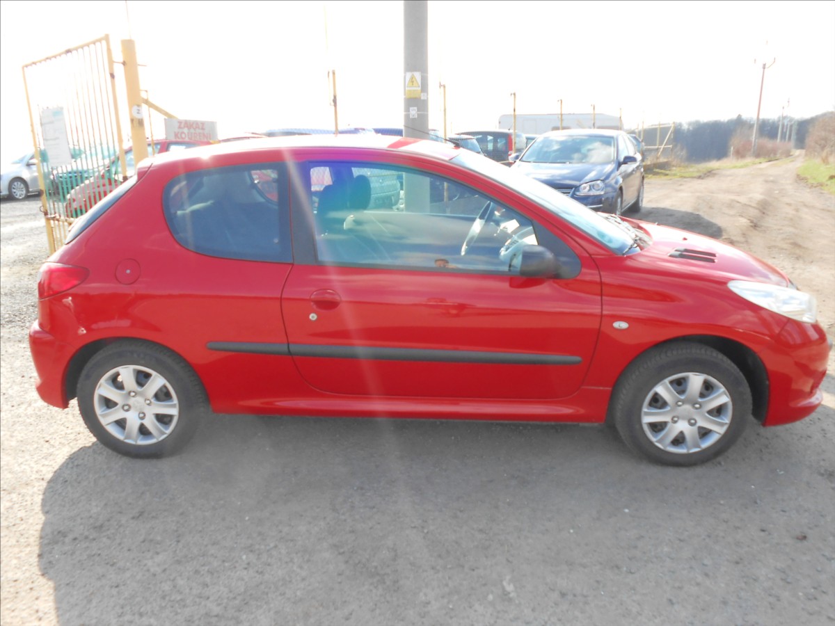 peugeot-206-1-1-i-44-kw-plus-serviska - 2