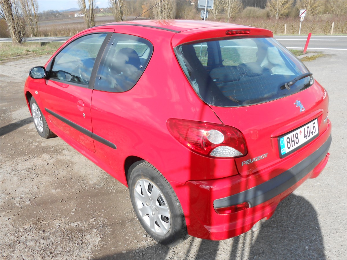 peugeot-206-1-1-i-44-kw-plus-serviska - 4