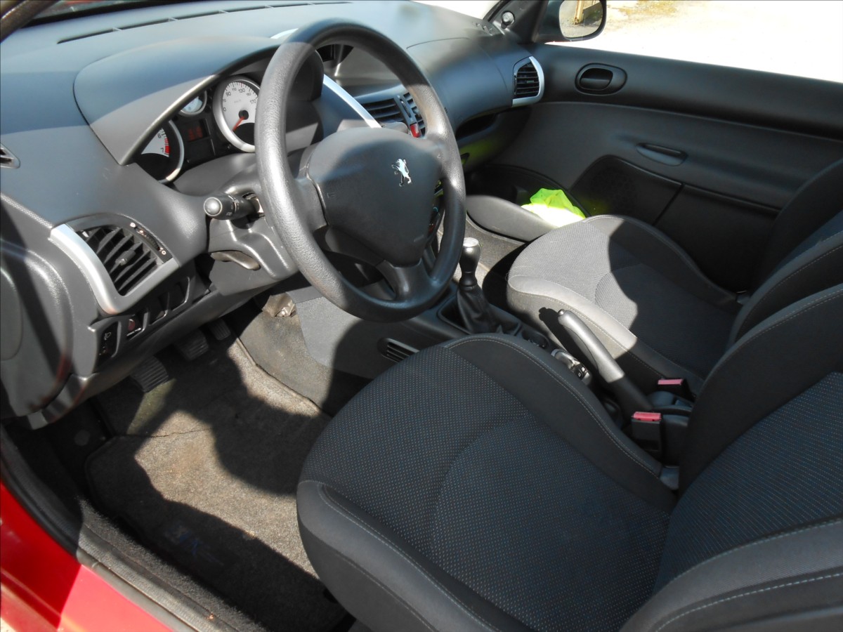 peugeot-206-1-1-i-44-kw-plus-serviska - 6