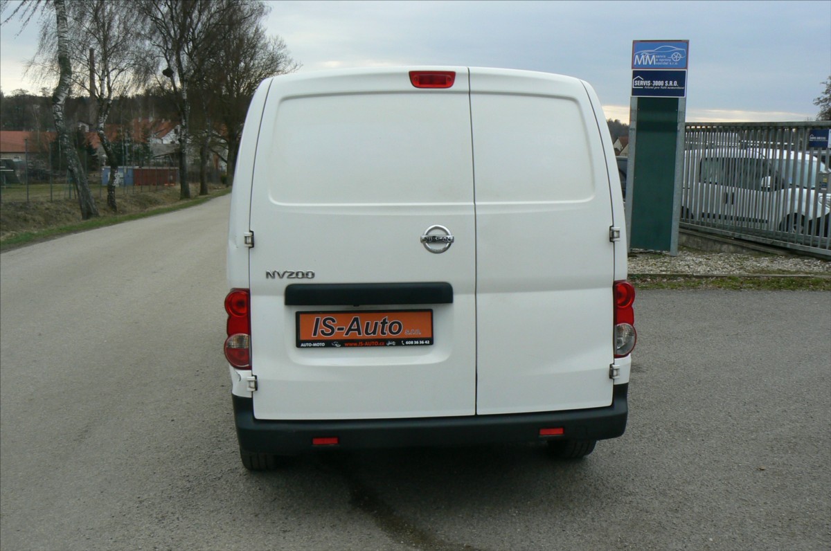 nissan-nv200-1-5-dci-navigace-kamera-2-mista - 5