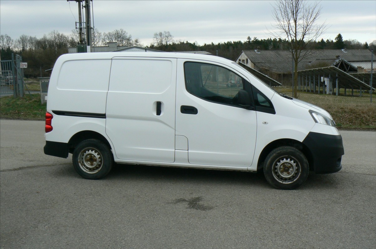 nissan-nv200-1-5-dci-navigace-kamera-2-mista - 6