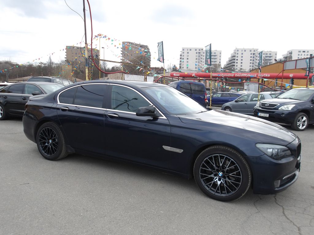 bmw-rada-7-3-0tdi - 2