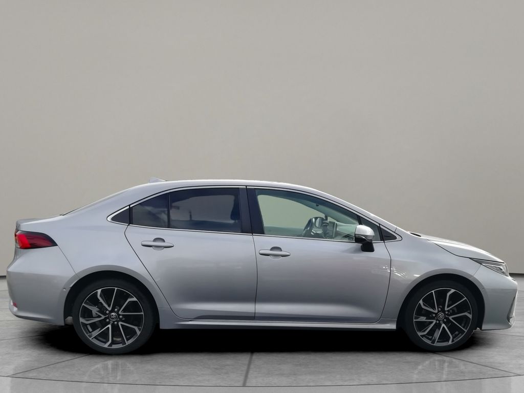 toyota-corolla-executive-1-8-hybrid - 3