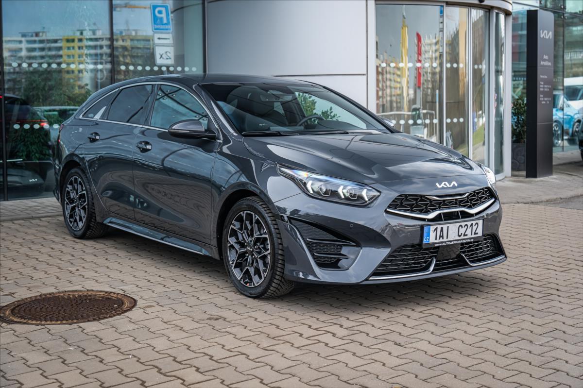 Kia ProCeed 1,5 T-GDi GPF  GT LINE PLUS