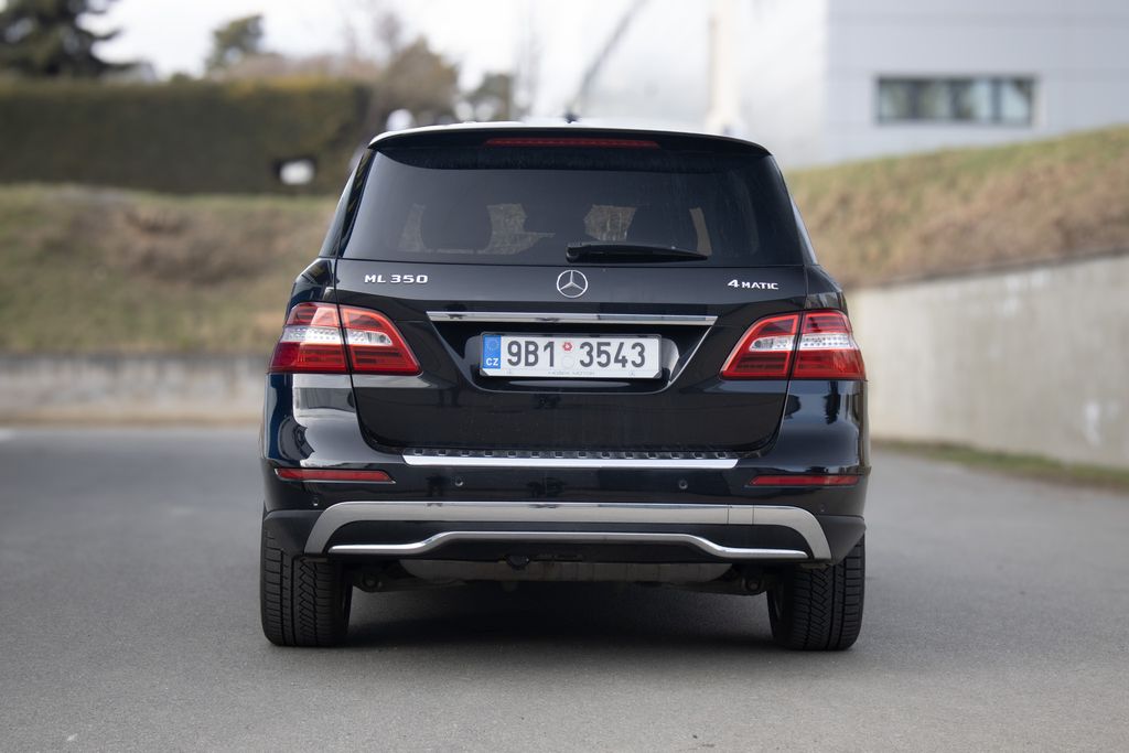 mercedes-benz-tridy-m-mercedes-benz-ml-350-100 - 5