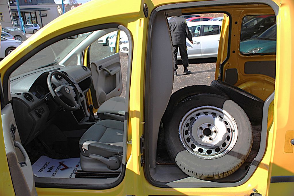 volkswagen-caddy-2-0-sdi - 7