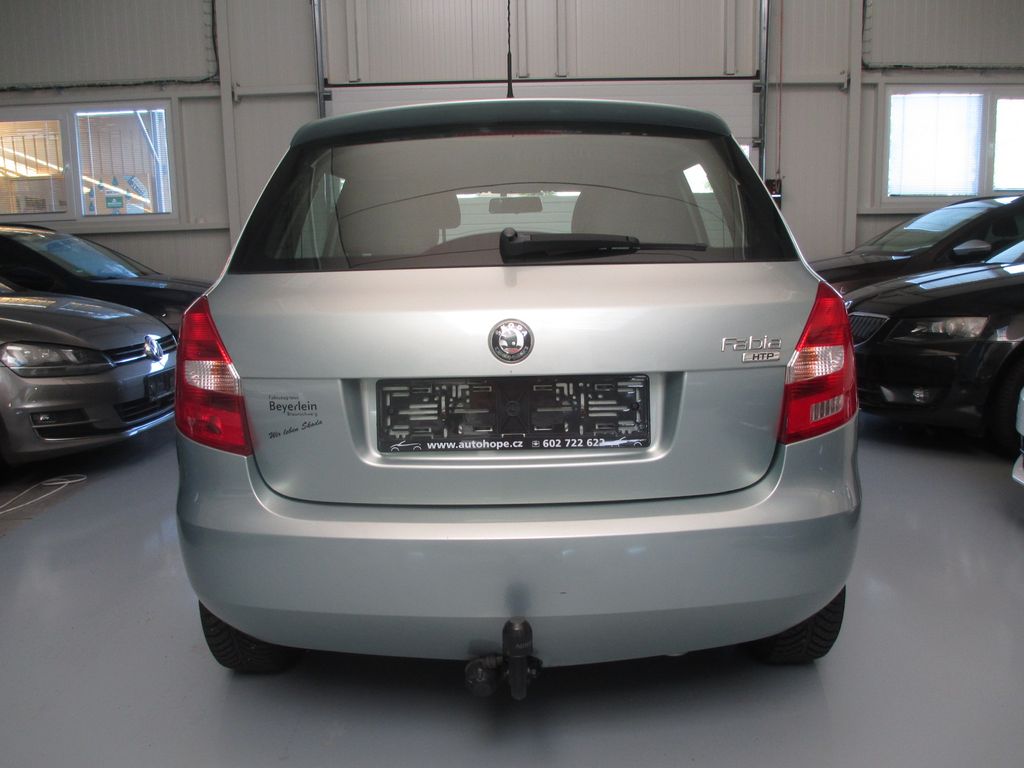 skoda-fabia-1-2-htp-classic - 4