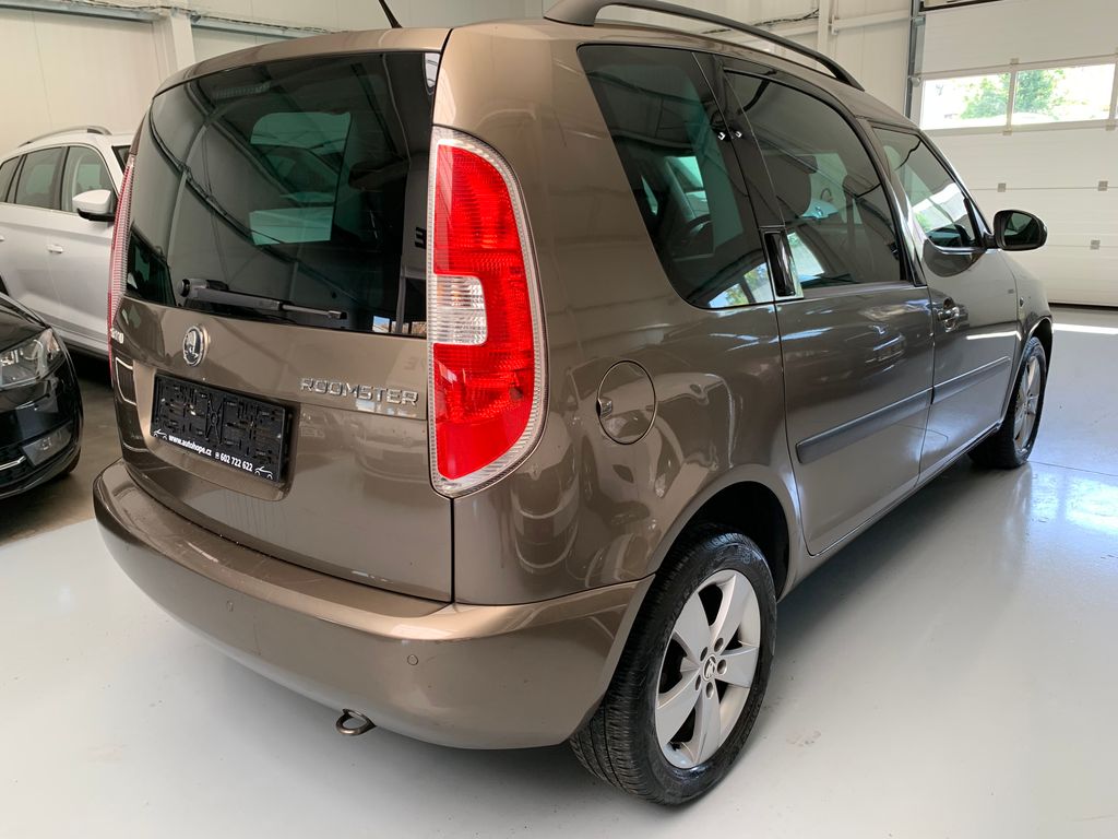 skoda-roomster-1-2-tsi-style - 5