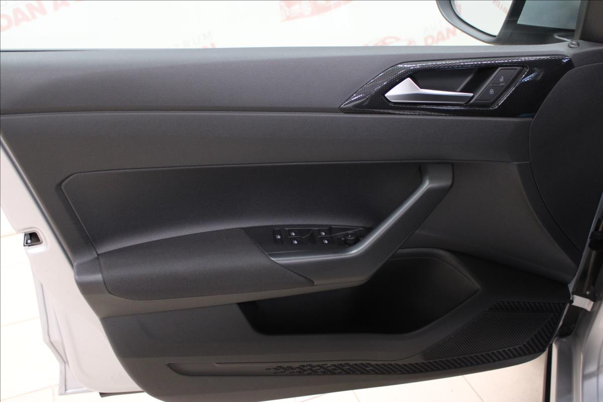 volkswagen-taigo-1-0-tsi-81-kw-life-1-maj-cz - 9