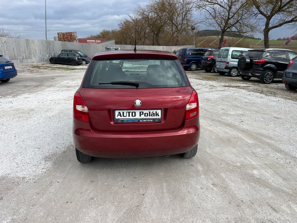 skoda-fabia-1-4-16v - 9