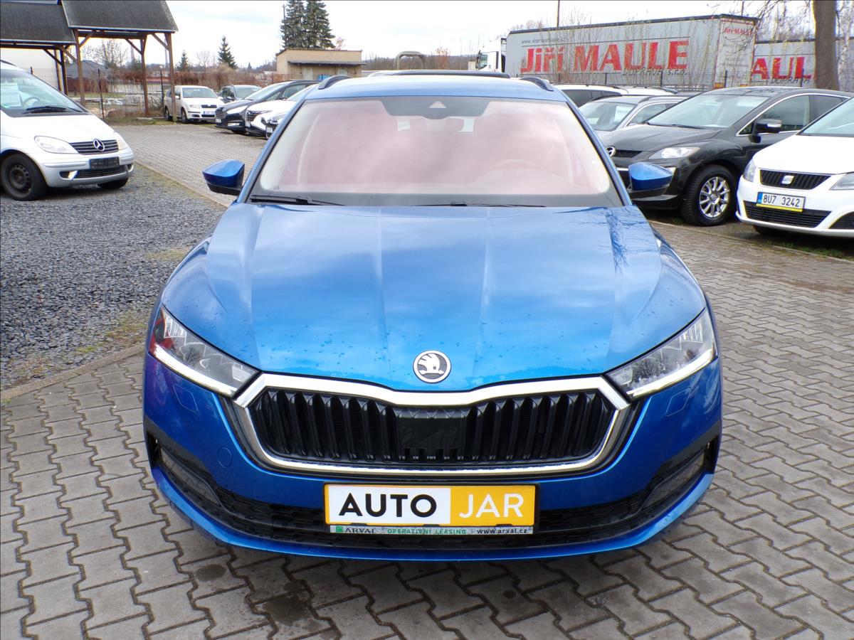 skoda-octavia-2-0-tdi-1-majitel-cr-dph - 1