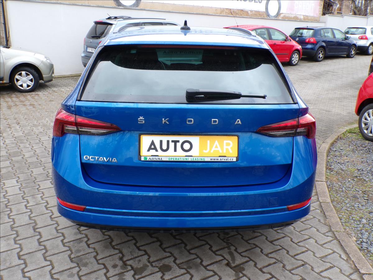 skoda-octavia-2-0-tdi-1-majitel-cr-dph - 4