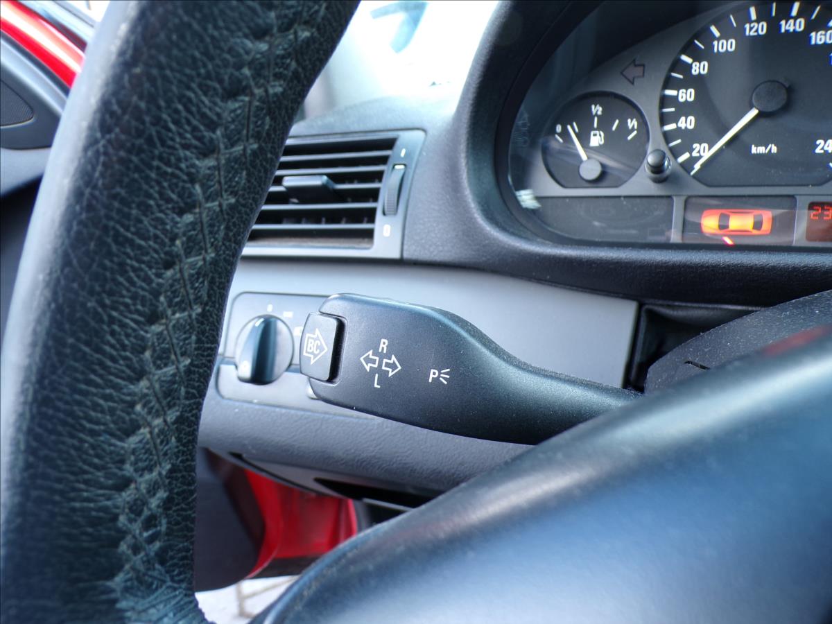 bmw-rada-3-1-8-i-klimatizace - 9