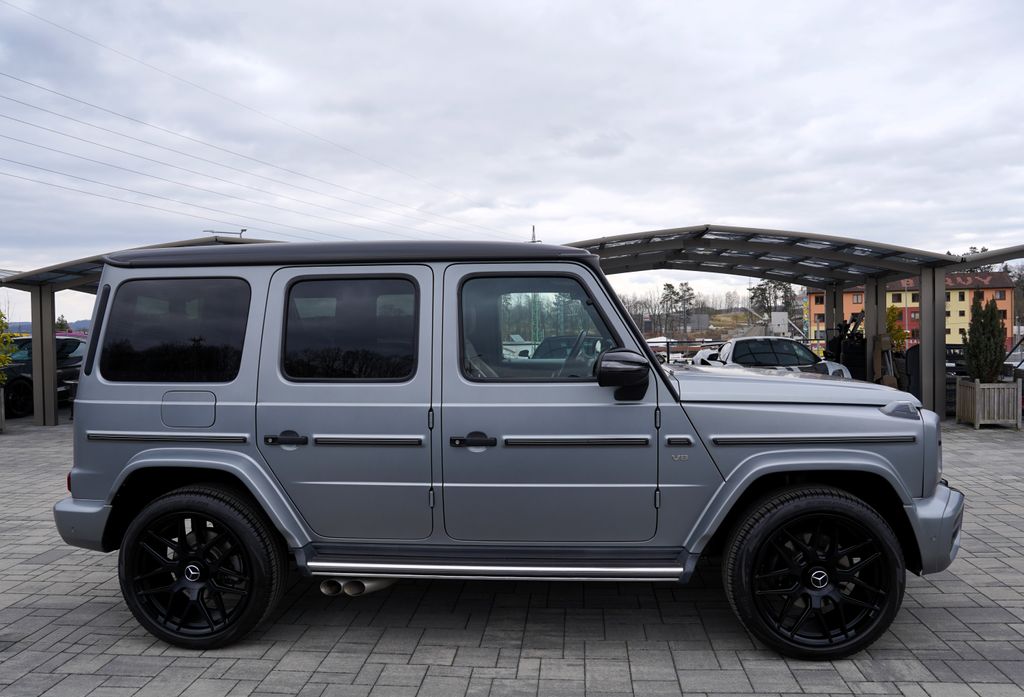 mercedes-benz-tridy-g-g-500-v8-amg-paket-g-63-cr - 6