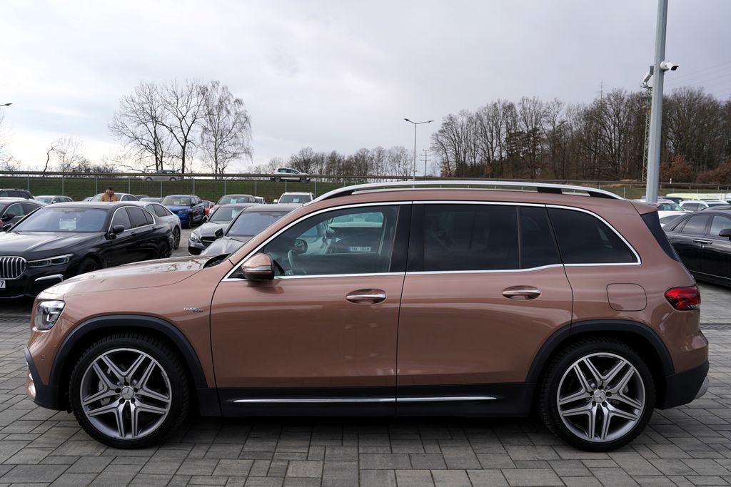 mercedes-benz-glb-glb-35-amg-4matic-310-ps-cr - 2