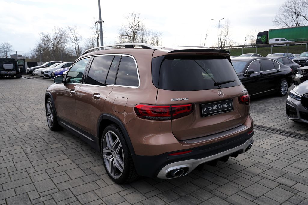 mercedes-benz-glb-glb-35-amg-4matic-310-ps-cr - 3