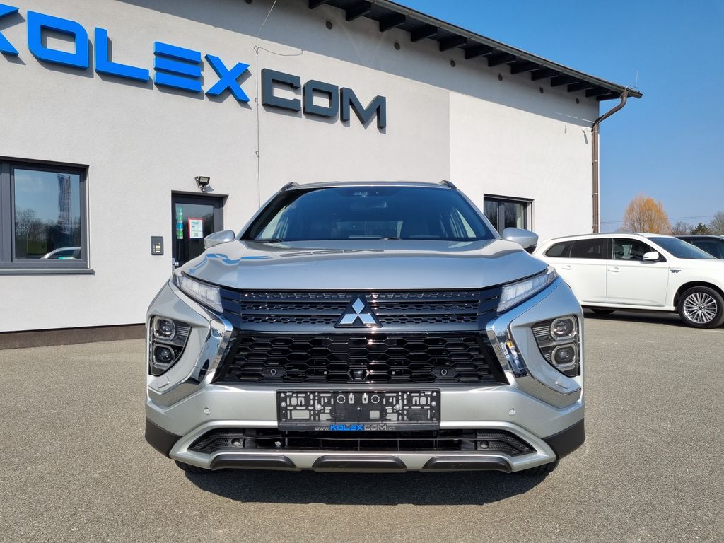 mitsubishi-2-4-phev-4x4-tazne-zarizeni - 7
