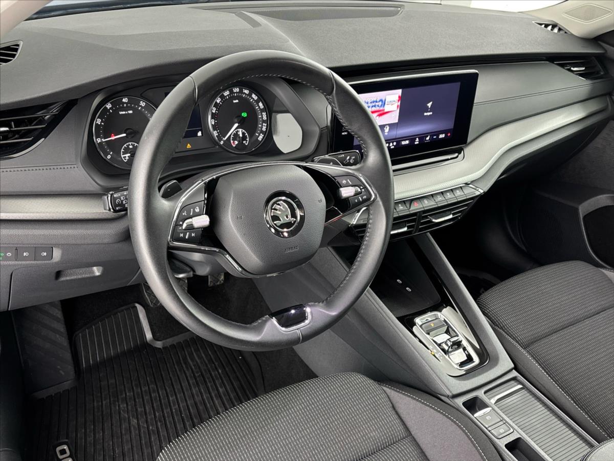 skoda-octavia-1-5-tsi-m-hev-fresh-7dsg - 5