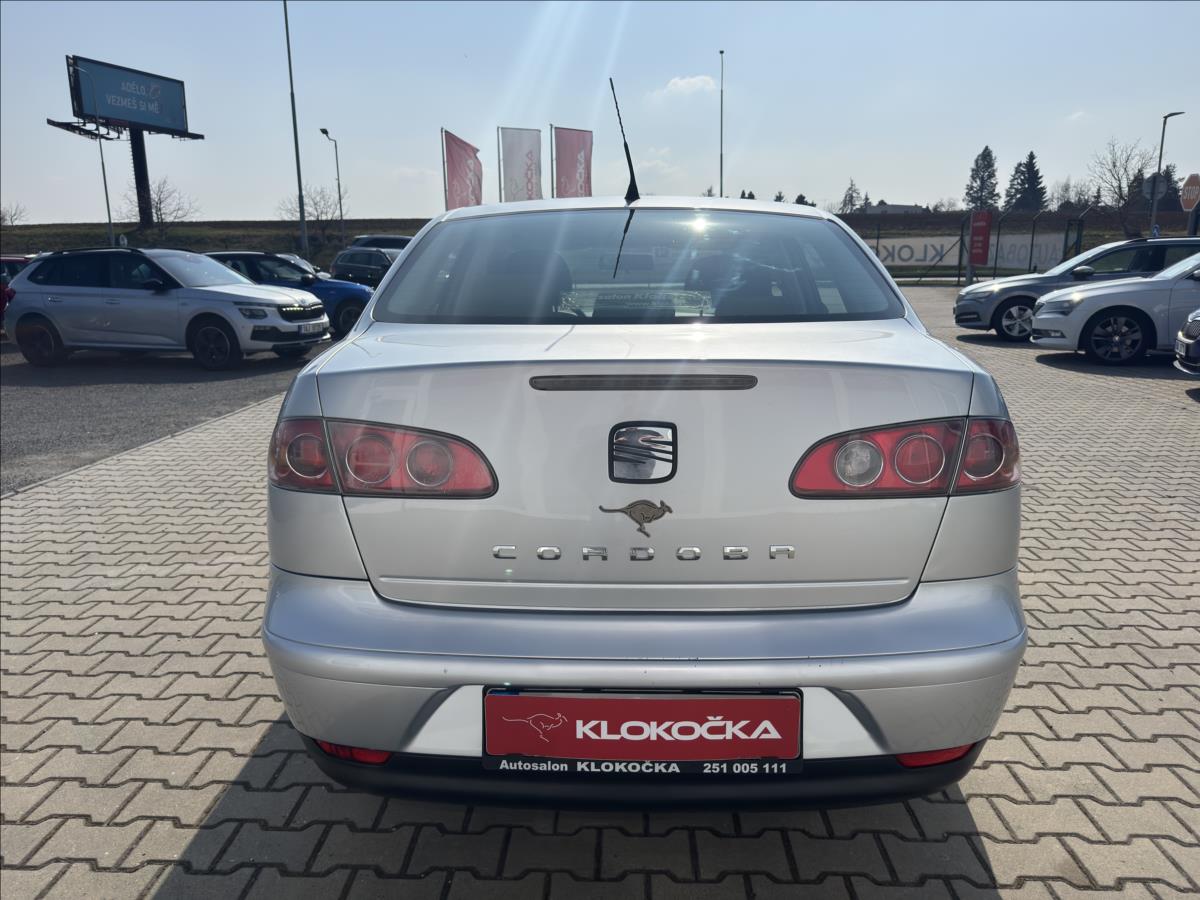 seat-cordoba-1-4-16v-reference - 4