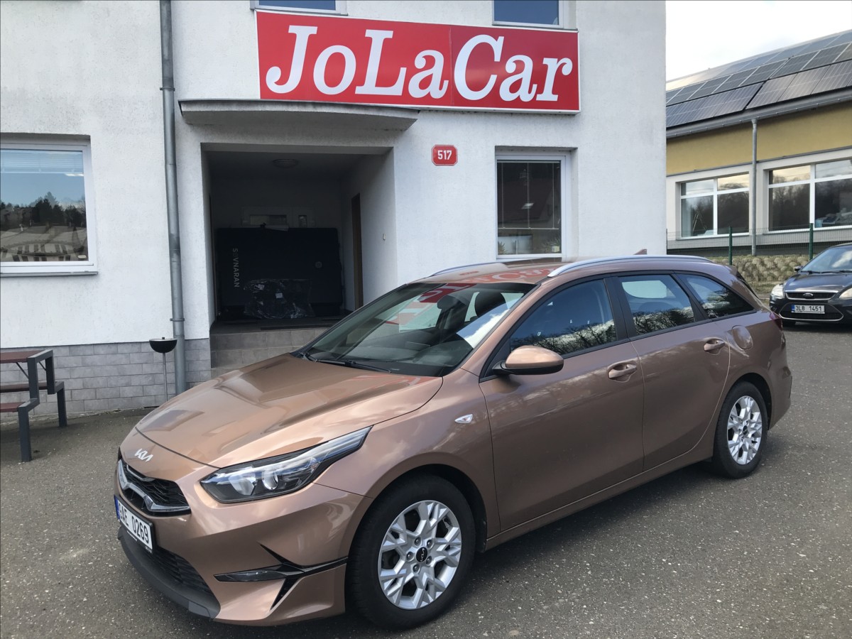 kia-ceed-1-5-t-gdi-117kw-combi - 1