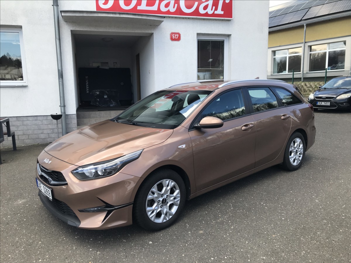 kia-ceed-1-5-t-gdi-117kw-combi - 2