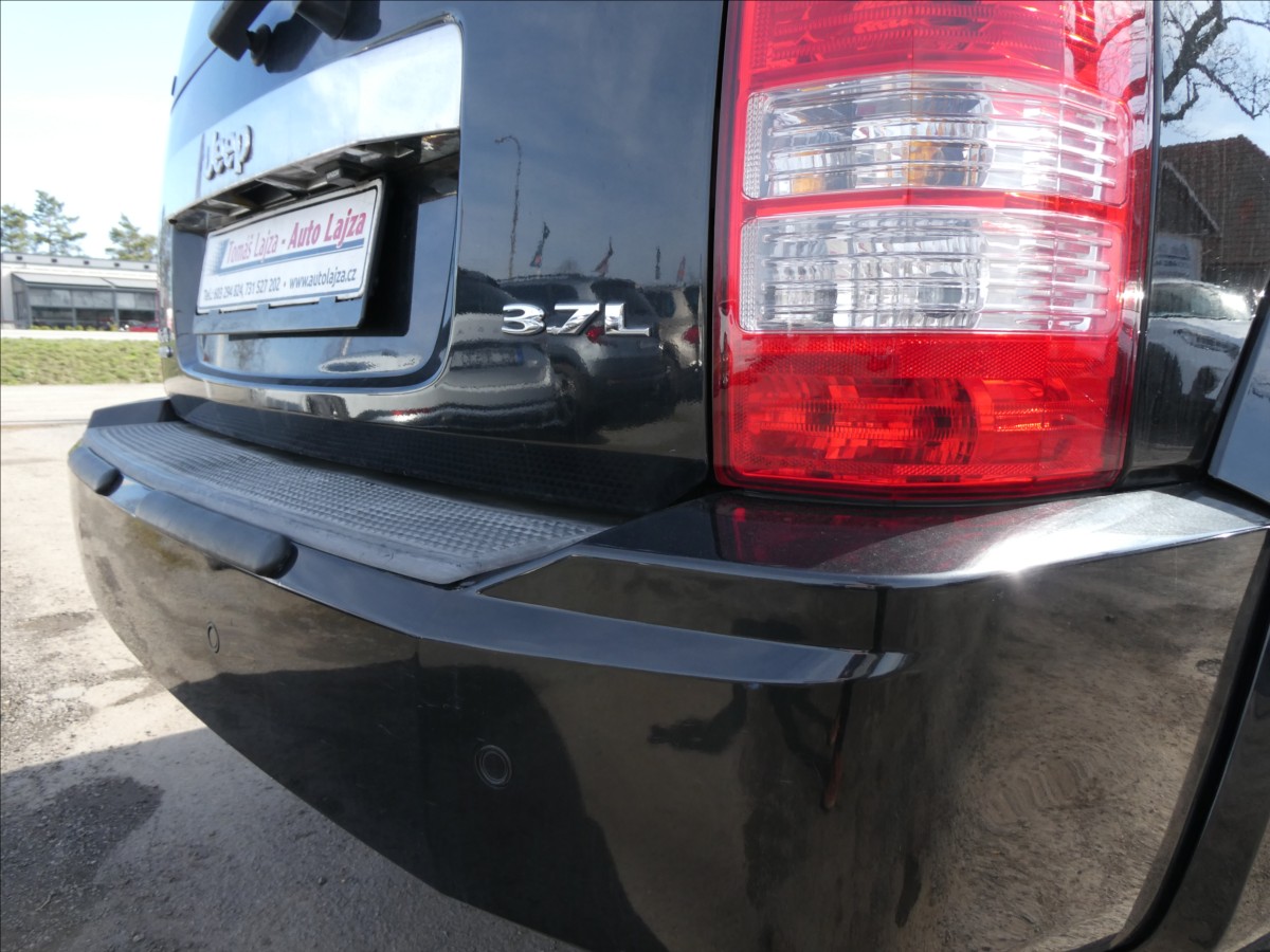 jeep-cherokee-3-7-l-151kw-4x4-automat - 8