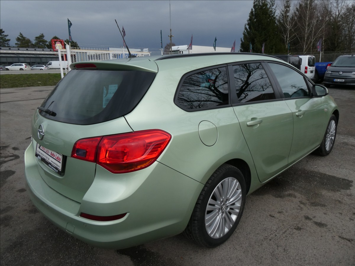 opel-astra-1-4-16v-88kw-2-x-kola-serviska - 8