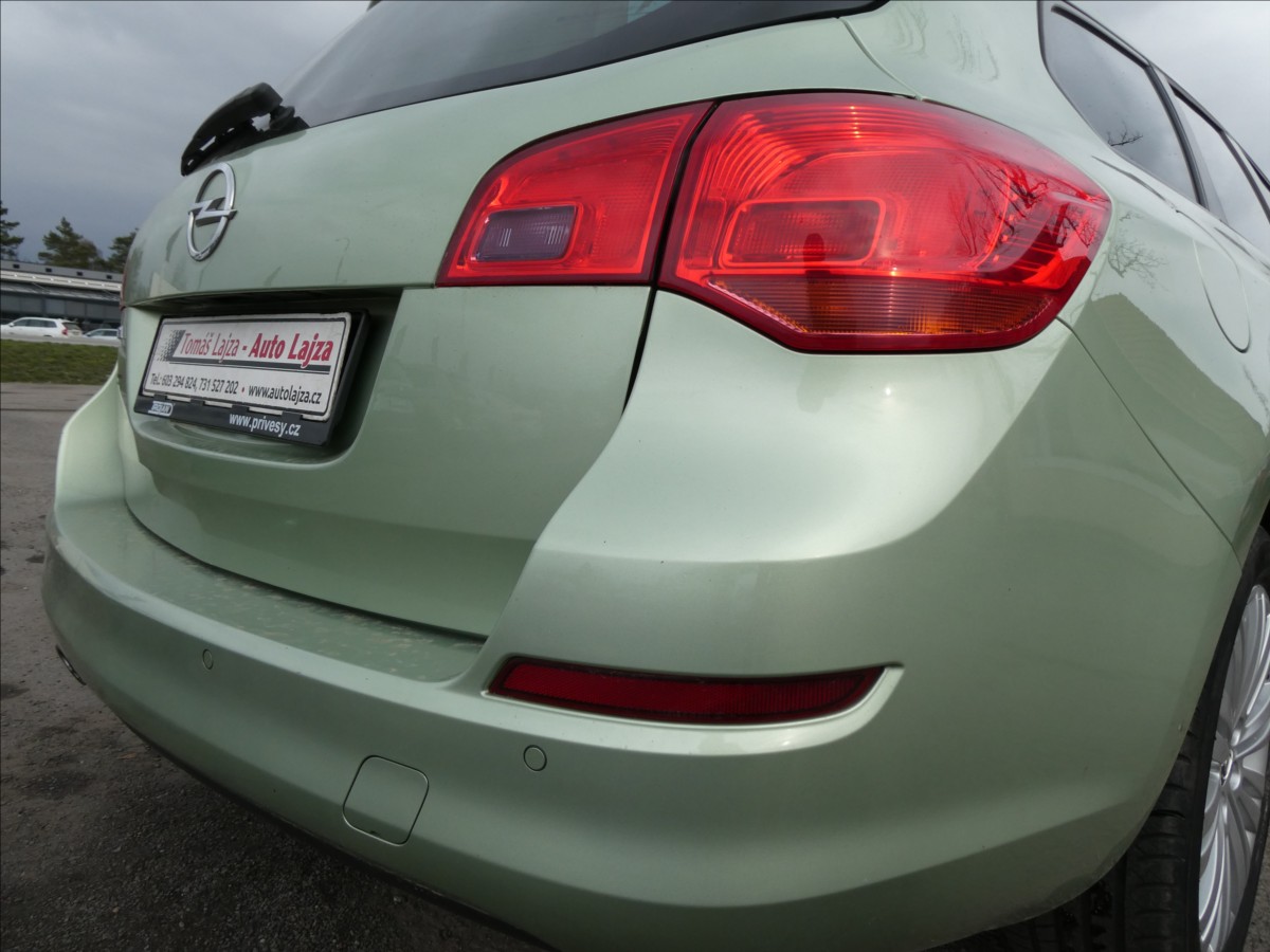 opel-astra-1-4-16v-88kw-2-x-kola-serviska - 9