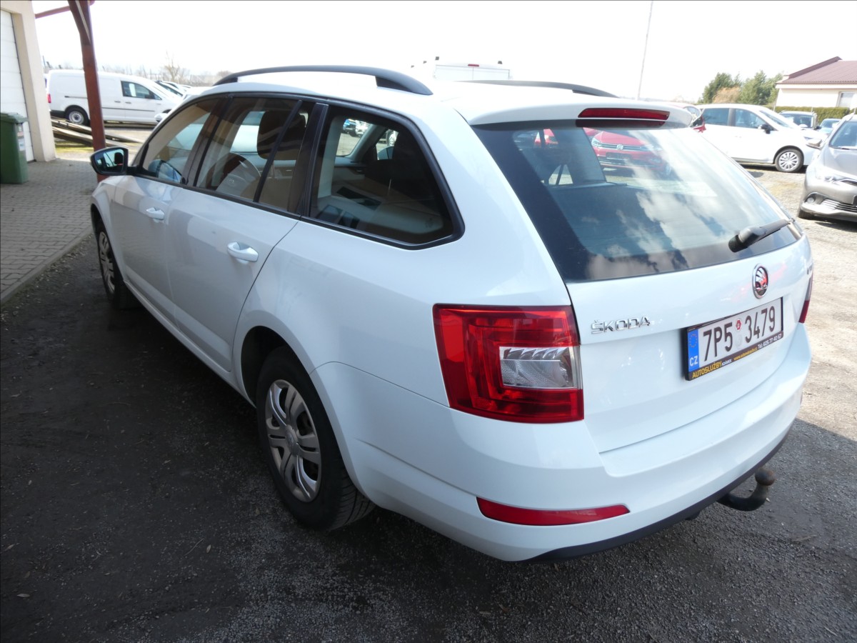 skoda-octavia-1-6-tdi-81kw-combi-po-servise - 6