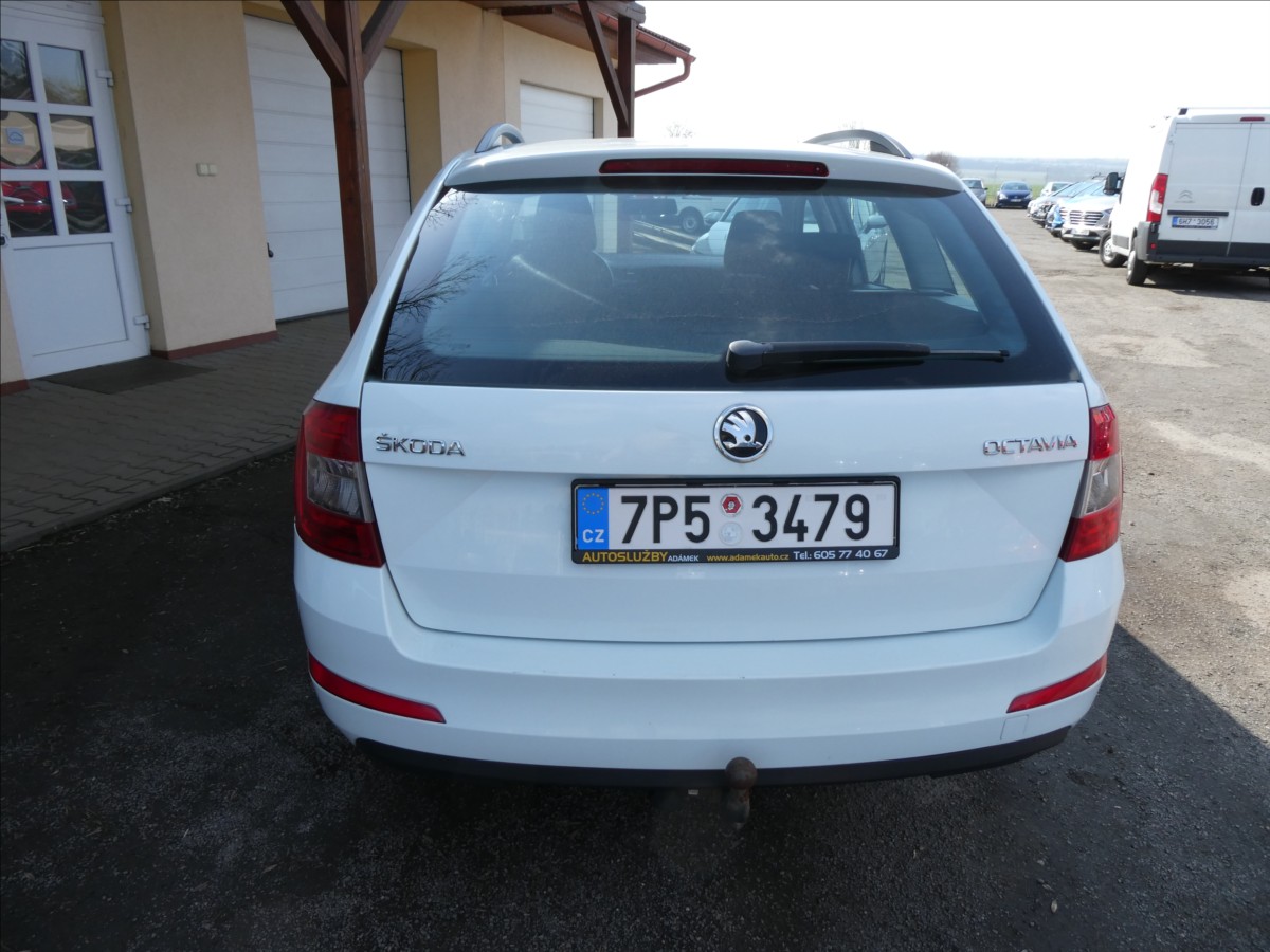 skoda-octavia-1-6-tdi-81kw-combi-po-servise - 8